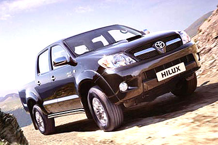 Hilux г--й-Anytime,Anywhere,Only Connecting