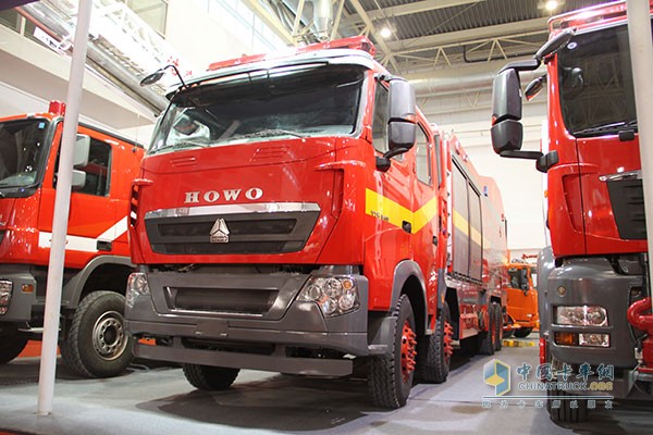 豪车展 看尽第十六届国际消防设备展上的卡车底盘