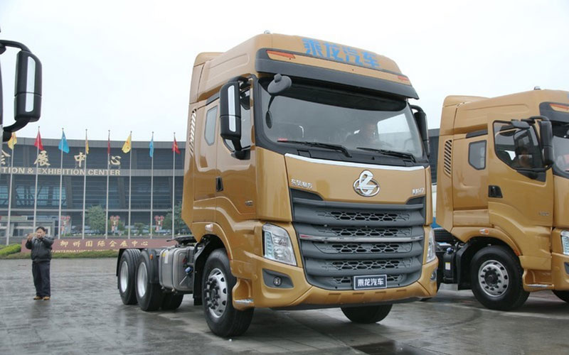 东风柳汽 乘龙h7 480马力 6x4 牵引车(lz4250h7da)