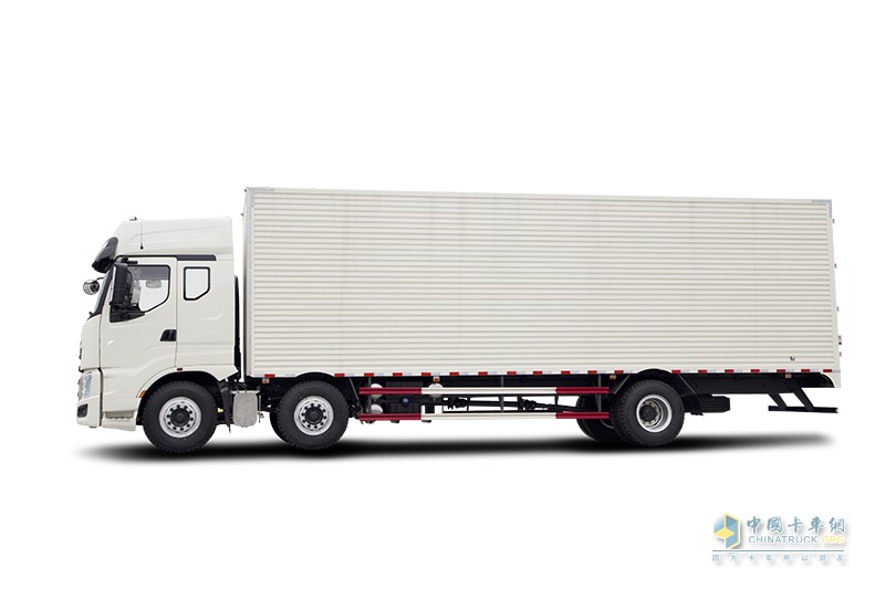 东风柳汽 乘龙h7 6x2快递物流车