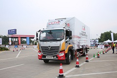 2017中国高效物流卡车公开赛郑州站道路实况赛