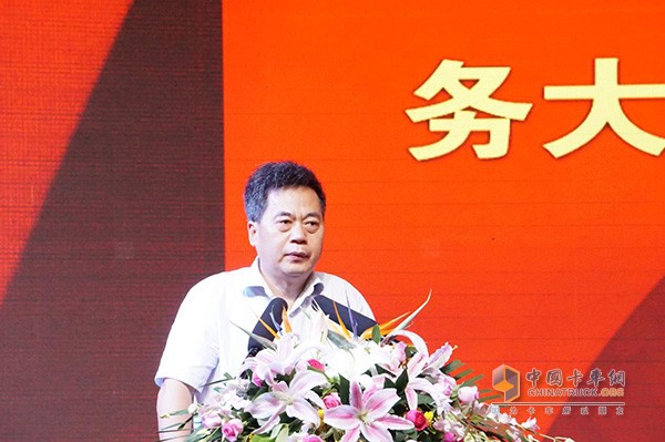 华菱星马汽车（集团）股份有限公司董事长刘汉如