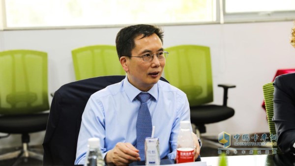 康明斯副總裁、中國(guó)區(qū)首席技術(shù)官彭立新博士