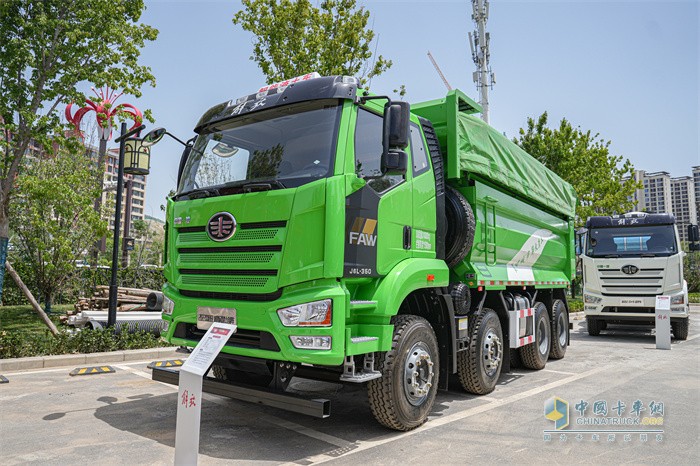 新j6l 自卸车