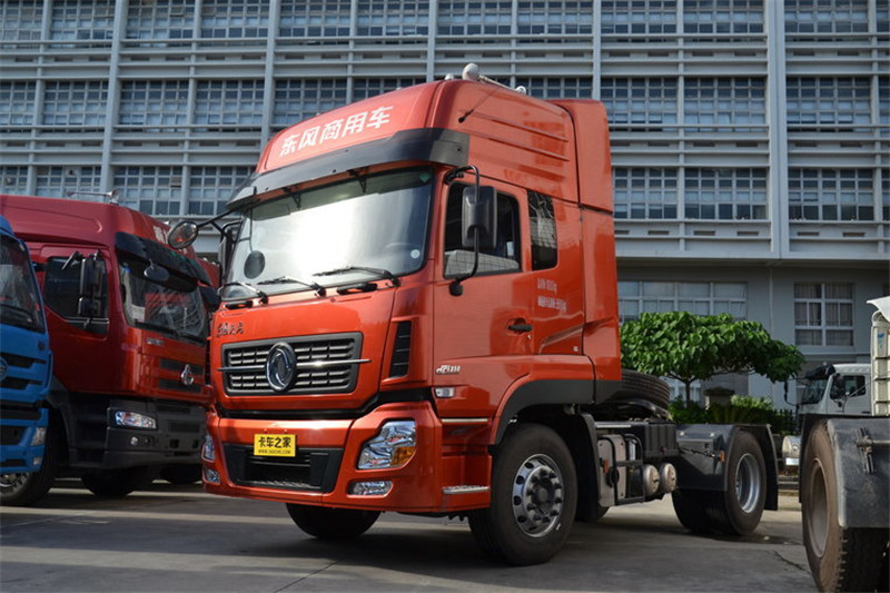 东风商用车 新天龙重卡 385马力 4x2 国四牵引车(dfl4181a8)