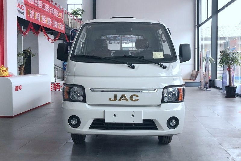 江淮 康铃x5 豪华版 1.5l 110马力 3.