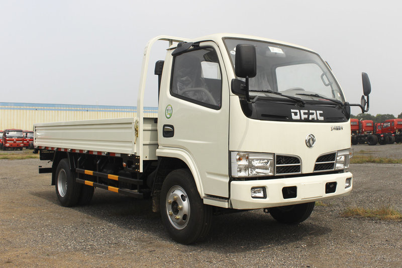 17米 国五 单排栏板轻卡载货车(常柴)(eq1041s3bdf)