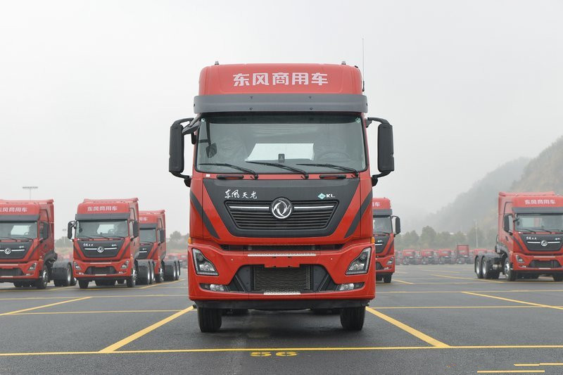 东风商用车天龙kl重卡领惠版560马力6x4国六牵引车速比391dfh4250d8