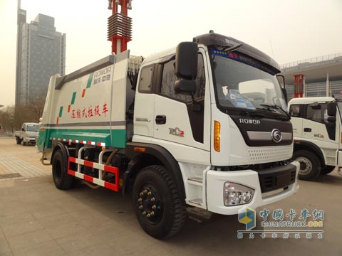 福田诸城瑞沃中驰专用车