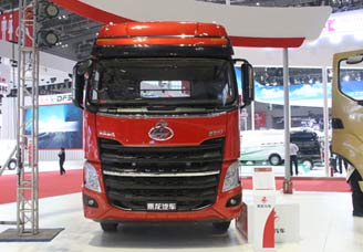 东风柳汽 乘龙H7 6×2R平头牵引车