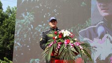 来自欧洲的外籍车手Michal