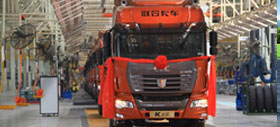 2013年国内新品盘点 联合卡车K金版牵引车
