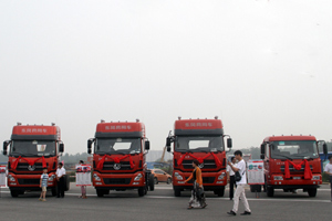 东风天龙、天锦载货车