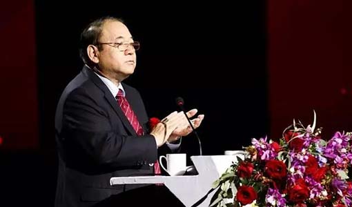 中国重汽董事长马纯济60周年庆典上讲话