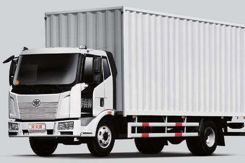一汽解放 J6L中卡 145马力 4×2 小排半厢式载货车 CA1160P62K1L4E4