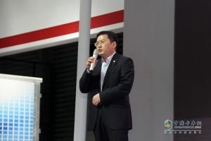 东风商用车吴怀主：深度解读天龙旗舰 