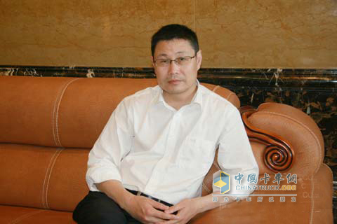 一汽锡柴销售公司副总经理、总工程师李培然