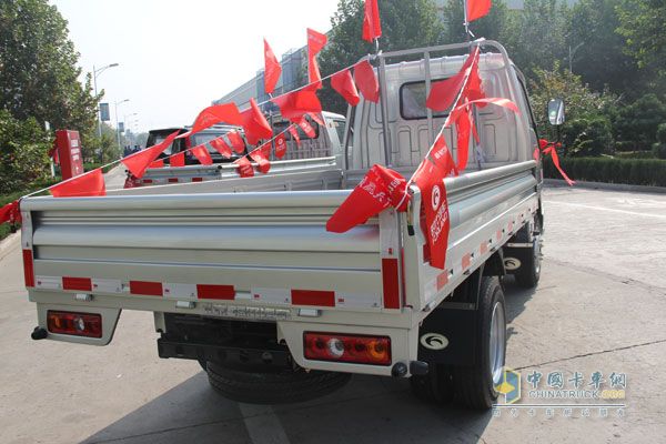 驭菱VQ2后面图
