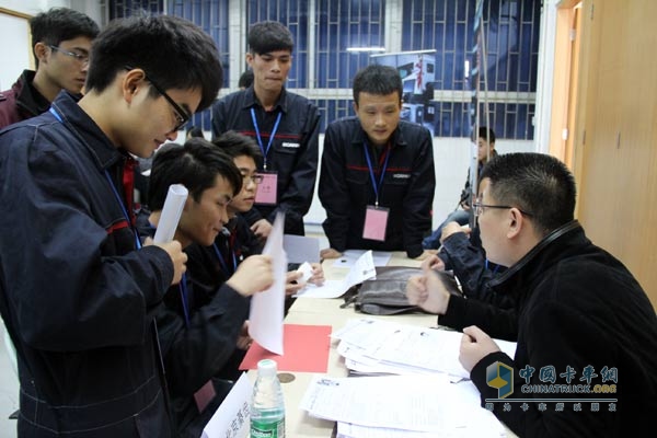 斯堪尼亚龙腾学校首届毕业生职业规划与面试交流会