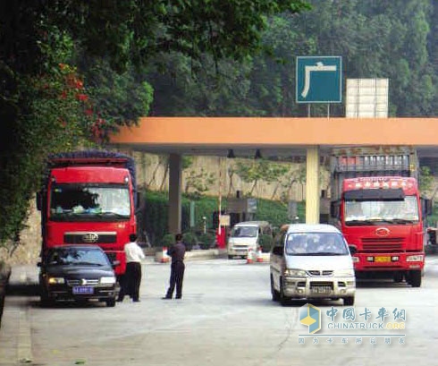广州外地货车7:00—20：00穗环城高速“限货