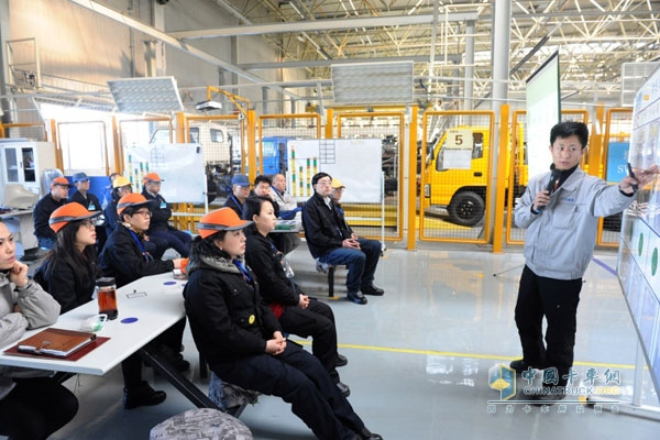 约翰迪尔（哈尔滨）农业机械有限公司的员工接受SWE培训