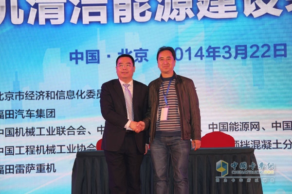 发展清洁能源建设装备 雷萨重机建治霾良方