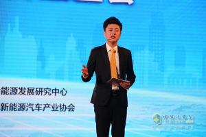 发展清洁能源建设装备 雷萨重机建治霾良方