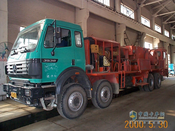 梅赛德斯-奔驰卡车2014品牌盛典