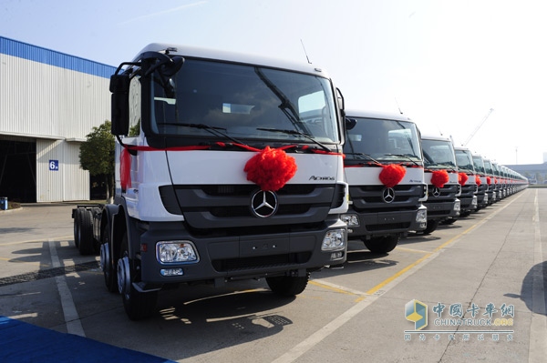 梅赛德斯-奔驰卡车2014品牌盛典