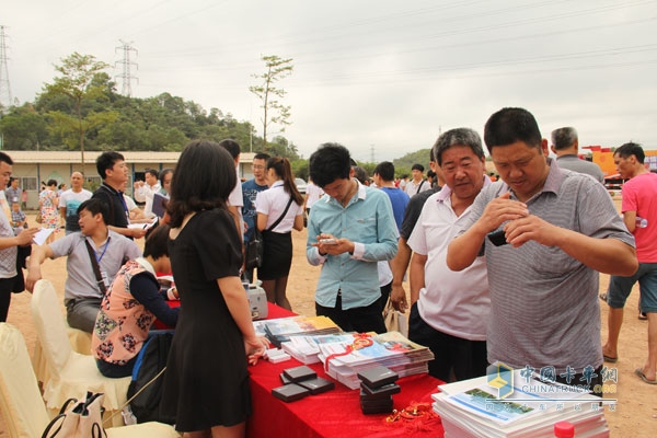 挑战升级 瑞沃卡车极限挑战赛鹏城火辣开赛