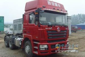 陕汽德龙F3000  6*4牵引车（轻量化版）