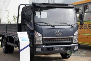一汽通用解放F330与S230公狮亮相北京车展