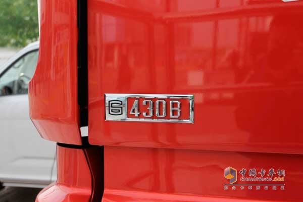 欧曼GTL 6系重卡 430马力 6X4 牵引车 动力显示