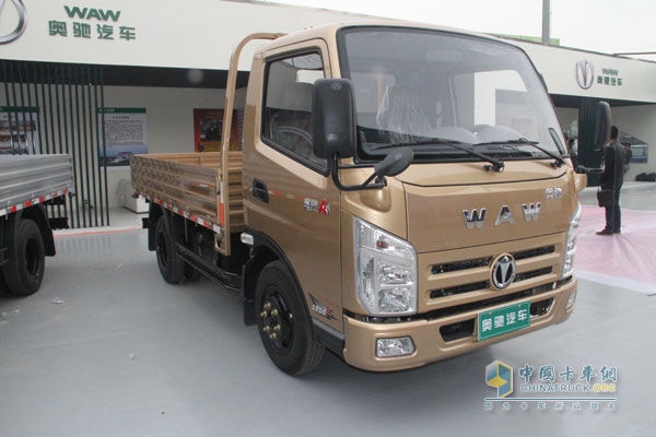 五征汽车 奥驰A1载货车 正脸