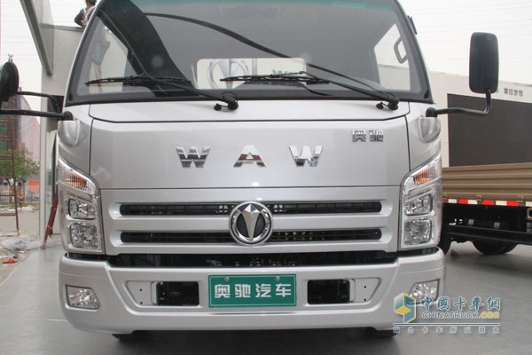 五征汽车 奥驰A3 CNG 载货车 正脸