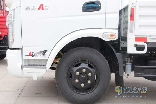 五征汽车 奥驰A3载货车 轮胎