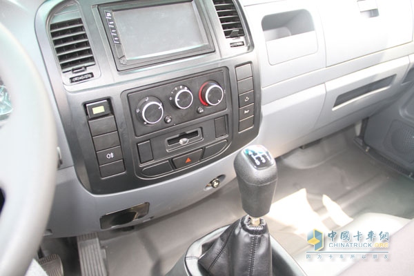 五征汽车 奥驰A3 CNG 载货车 变速箱