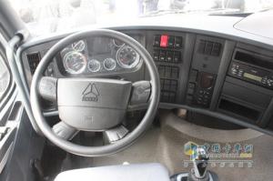 中国重汽 HOWO-T7H 6X4自卸车