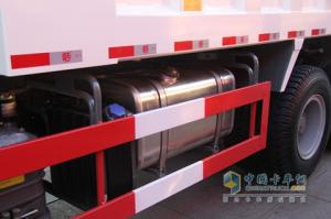 中国重汽 HOWO-T5G重卡 6X4渣土自卸车