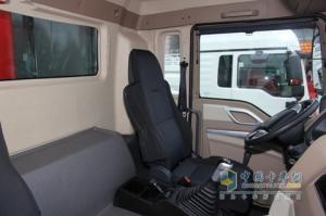 中国重汽 HOWO-T5G 8X4自卸车