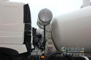中国重汽 HOWO-T7H 8×4搅拌车