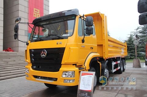 中国重汽 HOWO 6×4自卸车