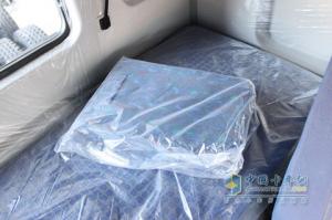 中国重汽 HOWO 6×4牵引车