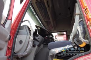 中国重汽 HOWO 6×2前双转向牵引车