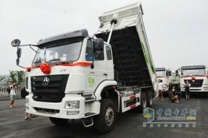 发车需先验指纹 长沙首批600辆新型渣土车将投运