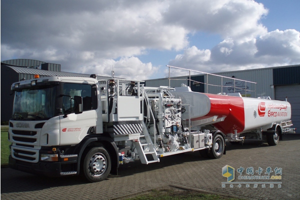 斯堪尼亚 P310 4x2油罐车，可搭载生物柴油发动机