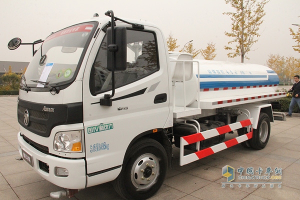 福田欧马可 141马力 4×2洒水车（BSZ5083GSSC4T033）