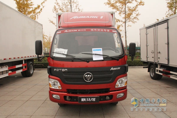 福田欧马可1系 118马力 4×2厢式轻卡（BJ5049XXY-F3）