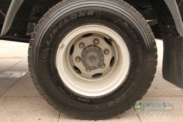 福田欧马可3系 154马力 4×2冷藏车（BJ5089XLC-FB）