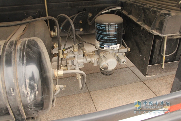福田欧马可3系 154马力 4×2冷藏车（BJ5089XLC-FB）